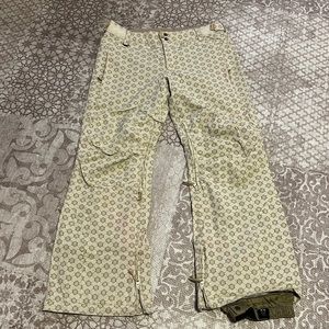 Roxy snowboarding pants